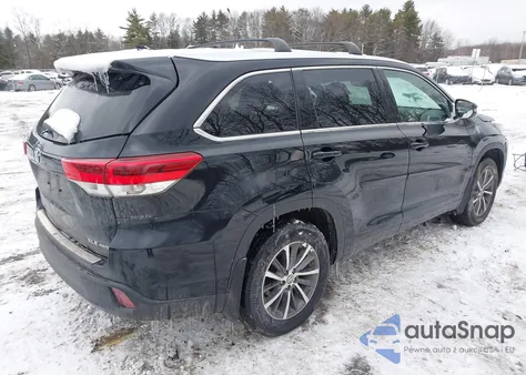 2017 Toyota Highlander Xle from USA, damaged, VIN 5TDJZRFH4HS391111